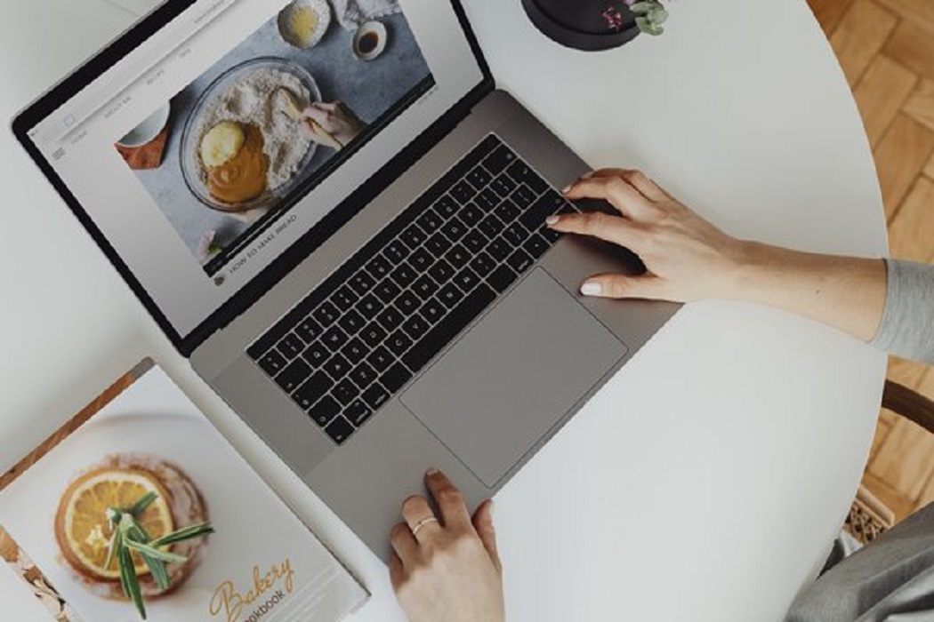 How to Use Blogging to Grow Your Nutrition Business